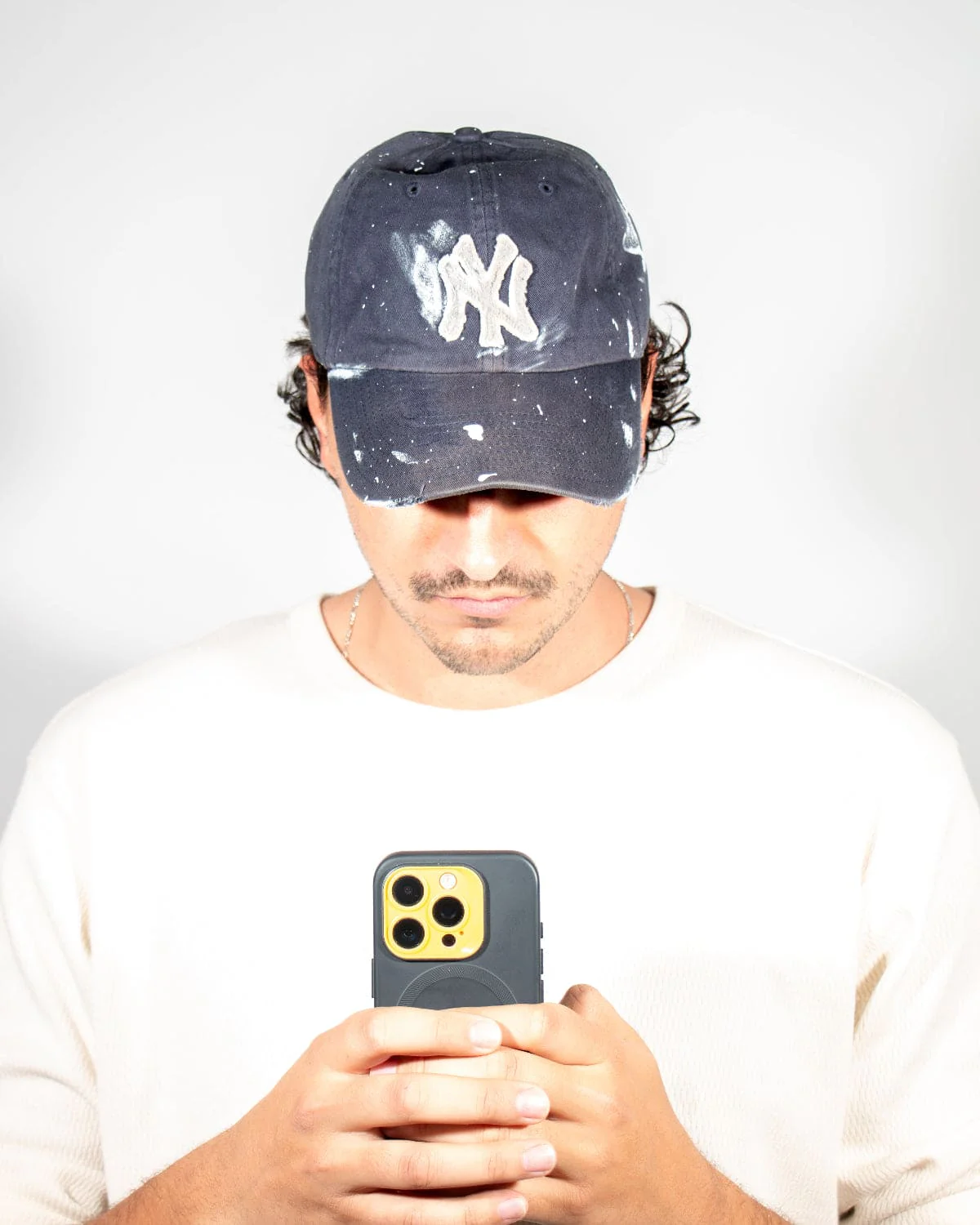 Distressed Yankees Dad Hat - Image 4